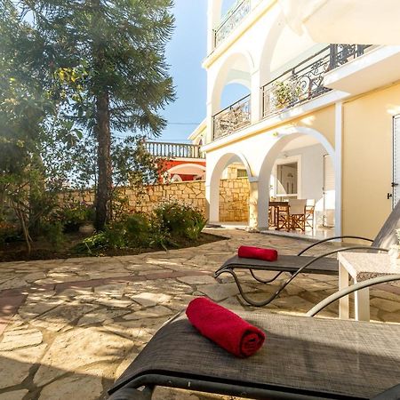 Valeroso Apartment Xirokastellon Экстерьер фото