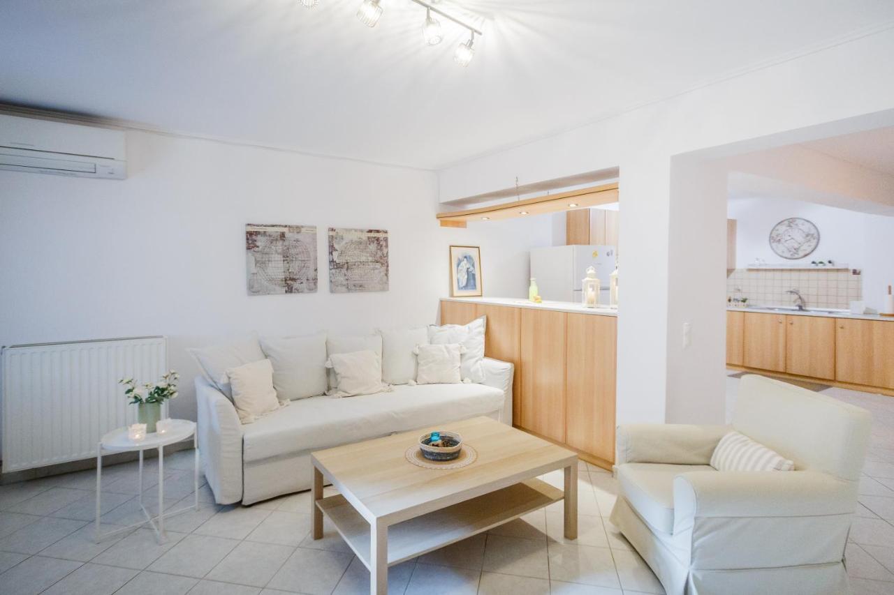 Valeroso Apartment Xirokastellon Экстерьер фото