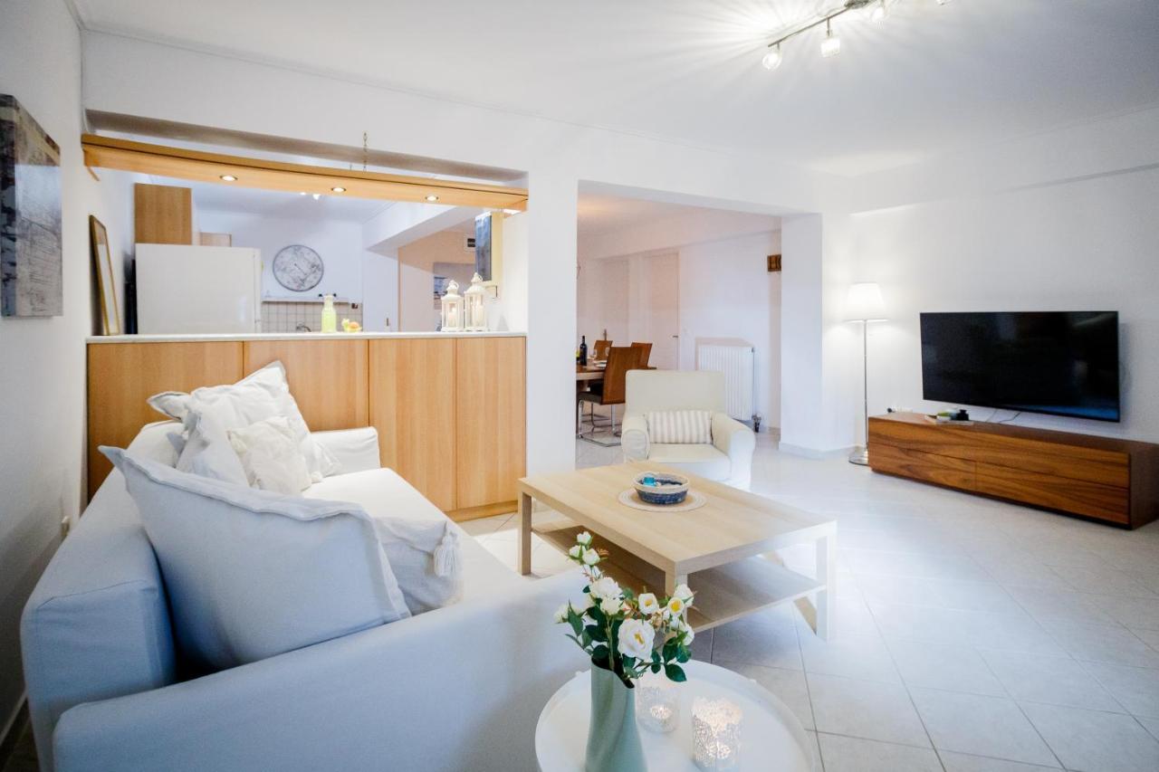 Valeroso Apartment Xirokastellon Экстерьер фото