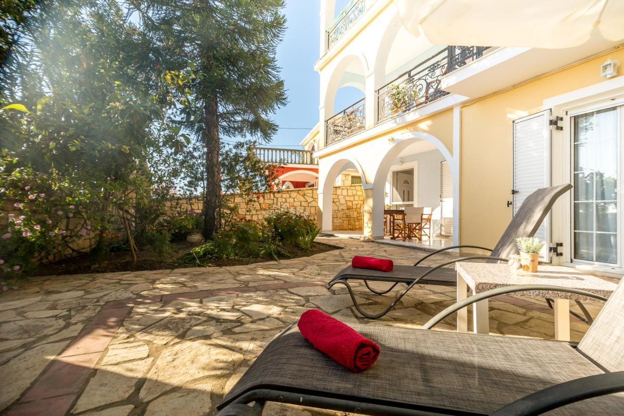 Valeroso Apartment Xirokastellon Экстерьер фото